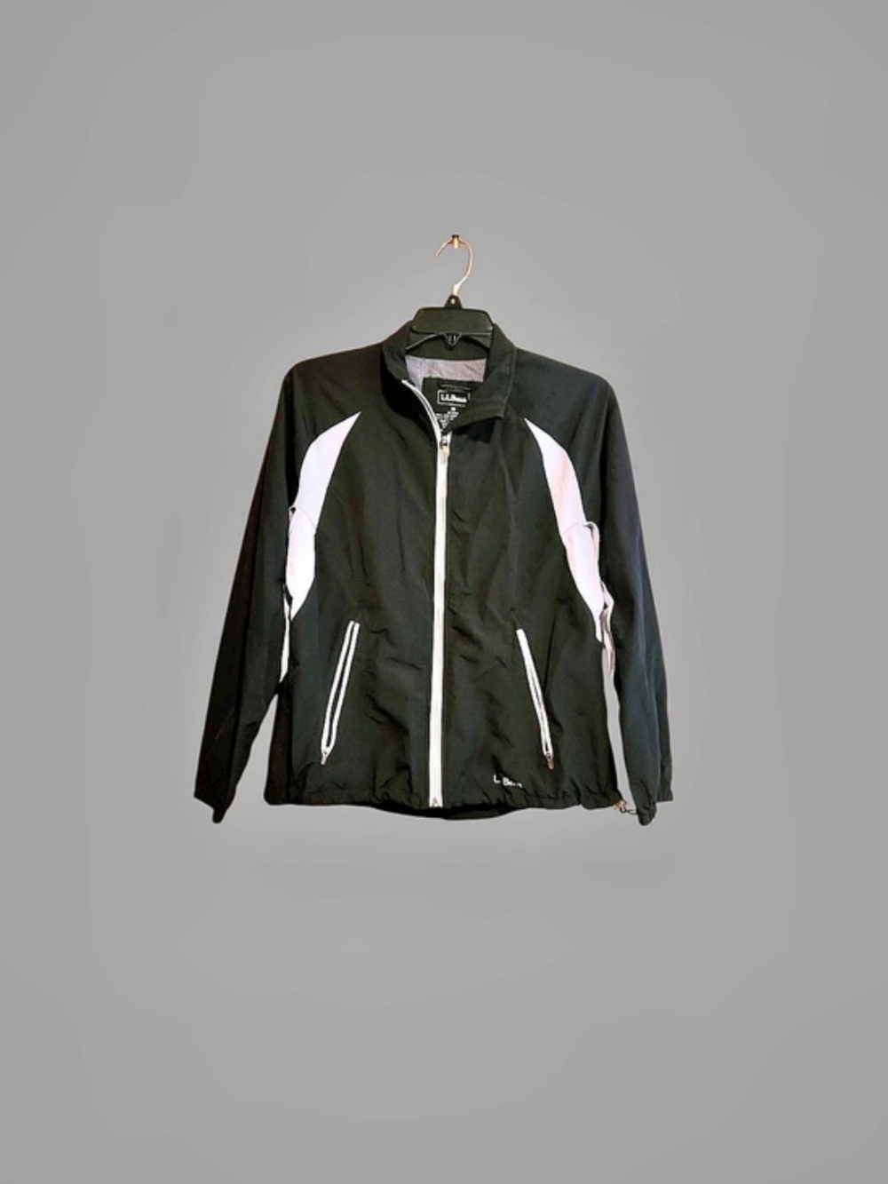 L.L.Bean Lightweight Windbreaker Black & Gray Size Medium Like New